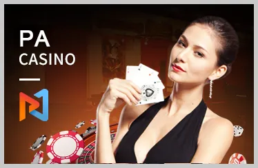 Dealer chia bài trong sòng bài casino trực tuyến JB88